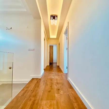 Yeni Nesil 16 Luxury Villa Kusadası